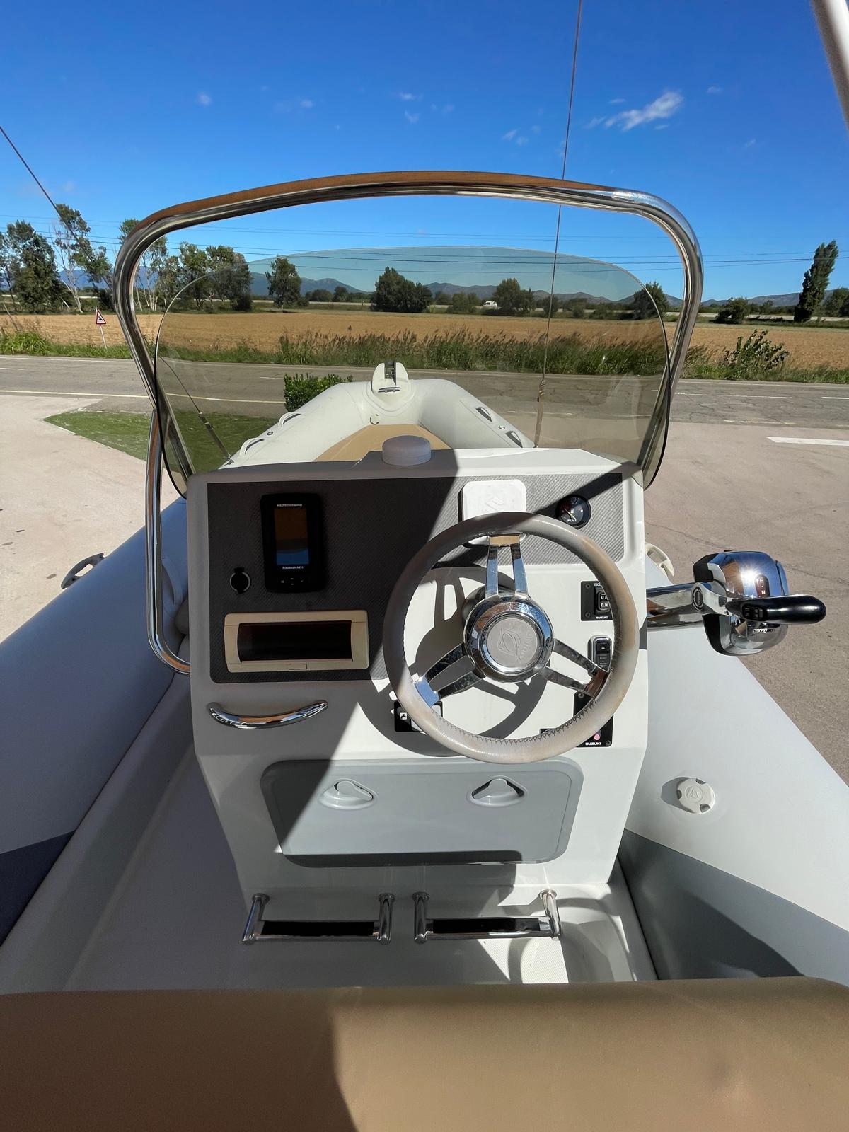 WhatsApp Image 2025-09-23 at 15.20.49 (2)