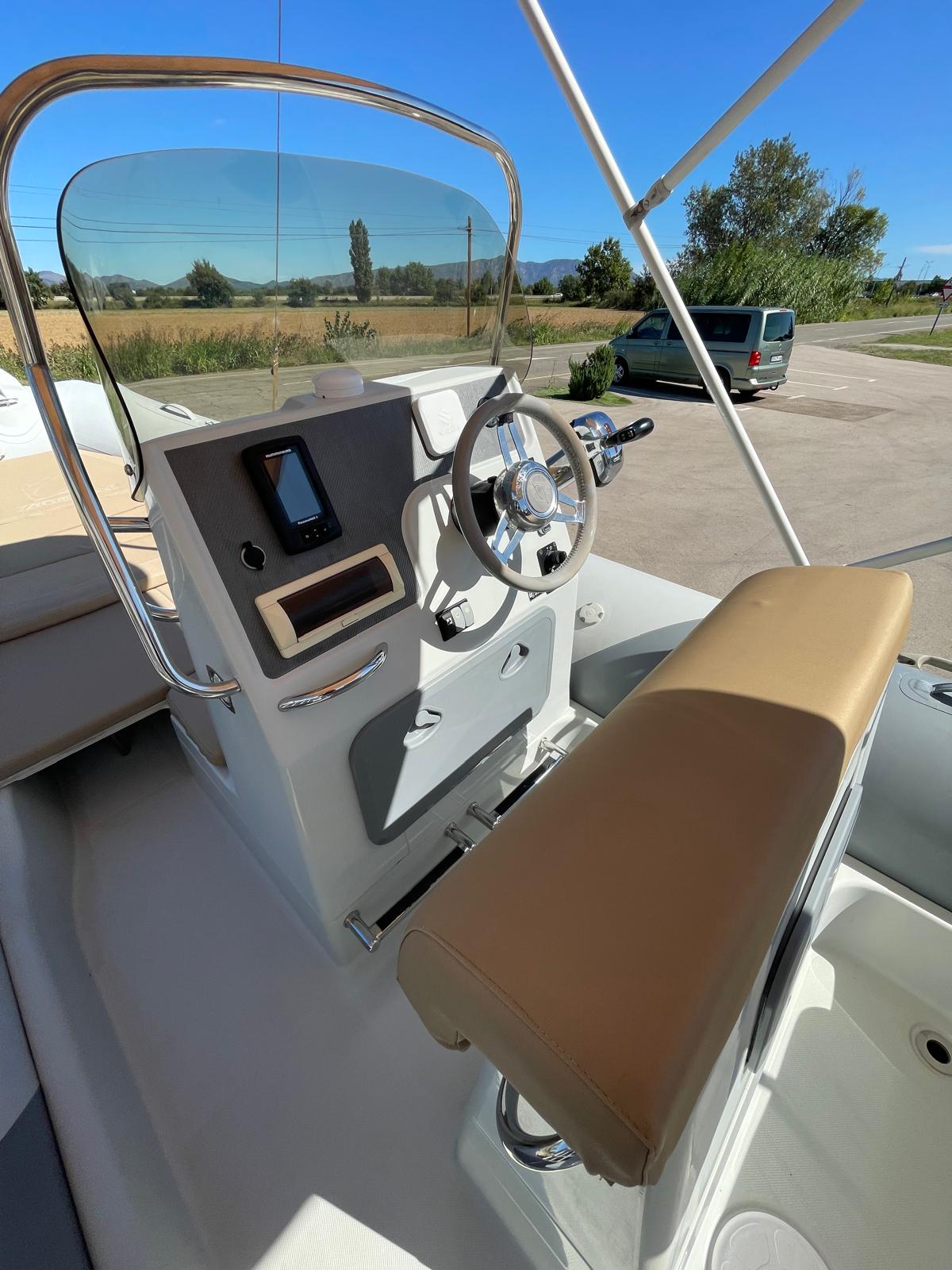 WhatsApp Image 2025-09-23 at 15.20.51 (2)